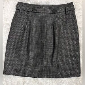 ANN TAYLOR- Belted - Fully Lined - Side Pockets - Front Pleated-Skirt Size : 8